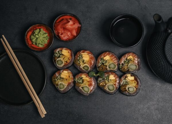 SASHIMI SPECIAL ROLLS (10 szt.)